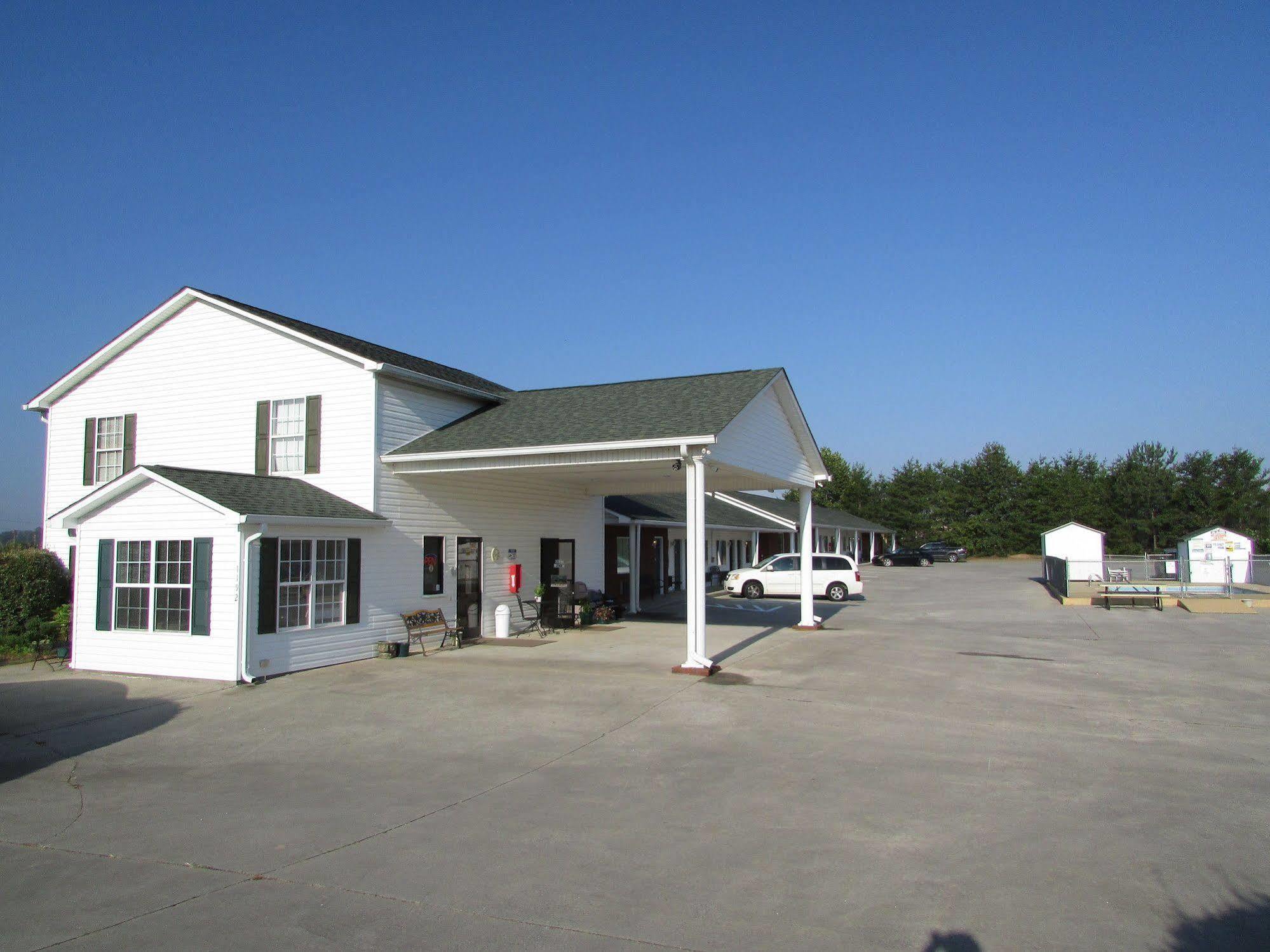 Douglas Inn & Suites, Blue Ridge, Ga Dış mekan fotoğraf